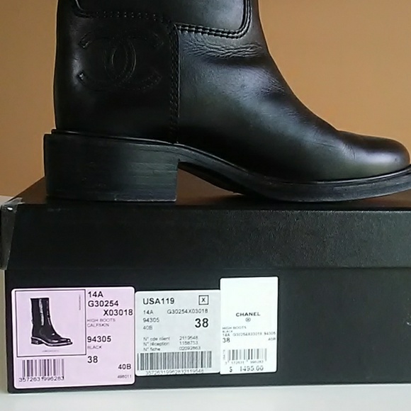 Chanel Mid Calf boots - Picture 3 of 8